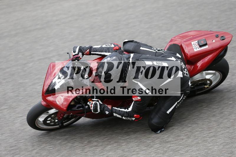 /09 19.04.2026  Caremotion get faster ADR/Gruppe rot/14